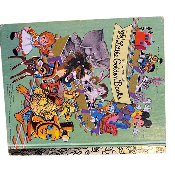 Set of three Vintage Disney Books - Picture 7 of 8